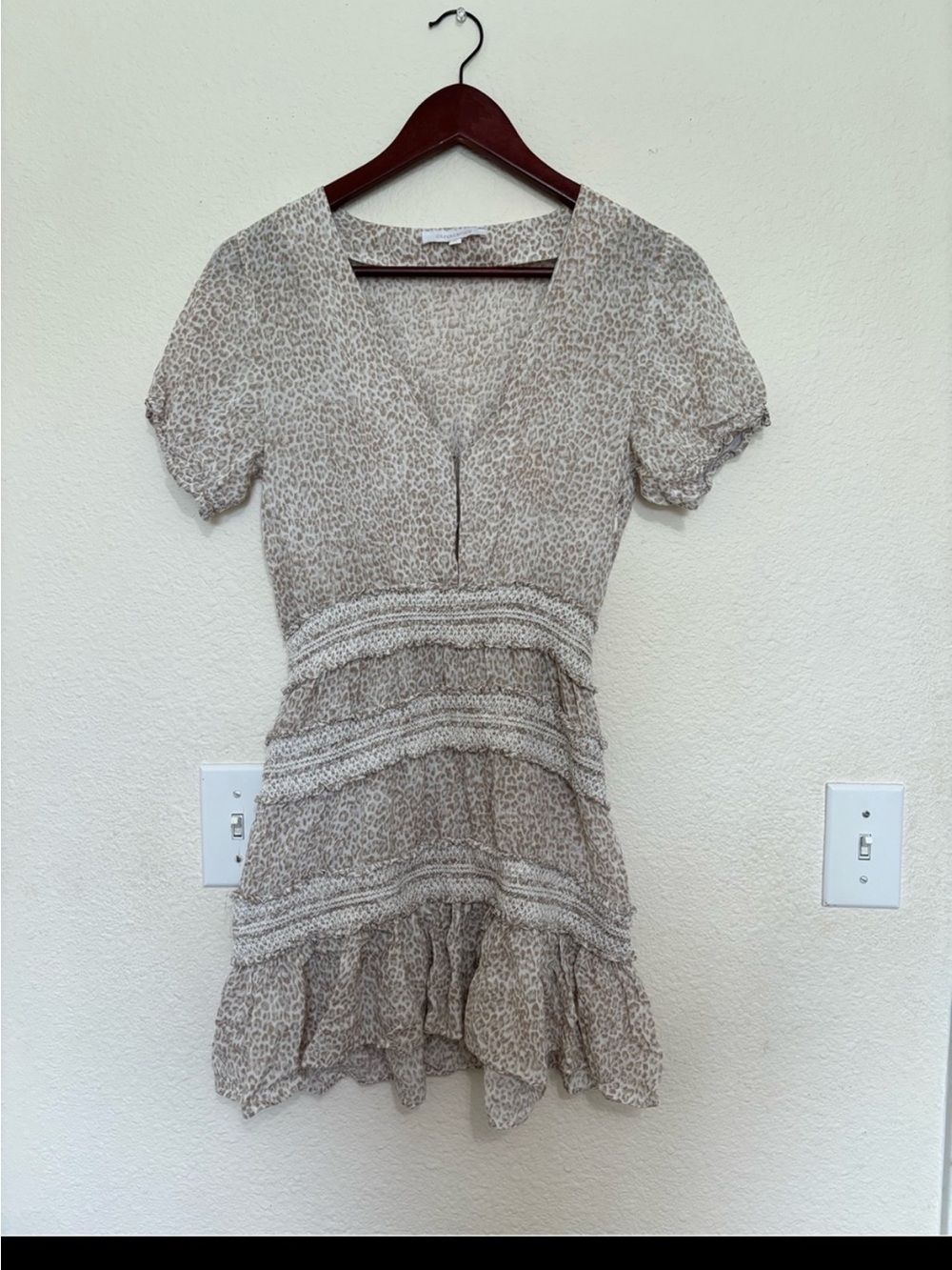 Olivaceous Cream and Light Brown Leopard Print Blouse